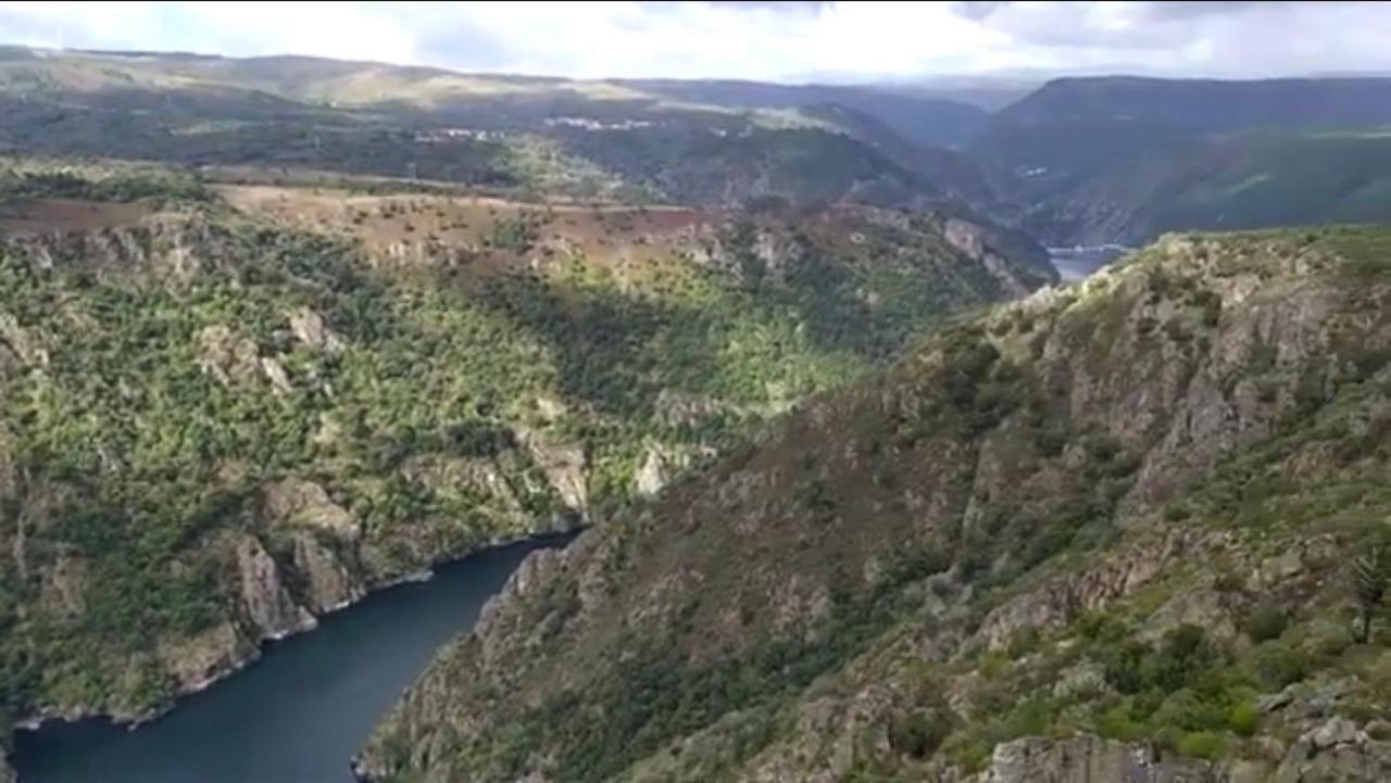 Casa Bolmente A Ver En La Ribeira Sacra. Villa Sober Eksteriør billede