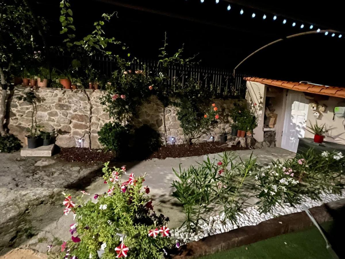 Casa Bolmente A Ver En La Ribeira Sacra. Sober Eksteriør billede